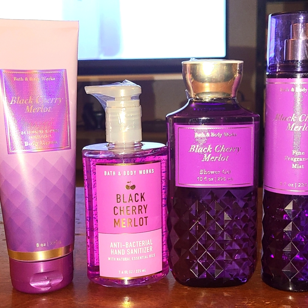 Bath & Body Works - Black Cherry Merlot Bundle